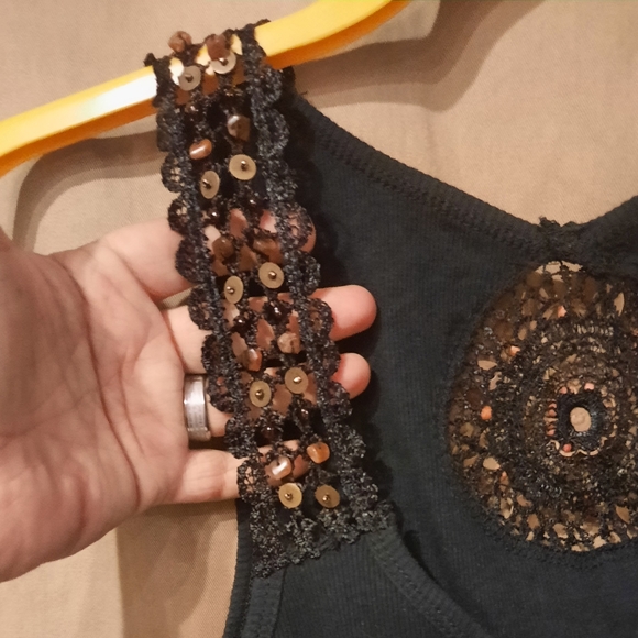 🏷 Madknits tank top sz XL - Picture 2 of 9